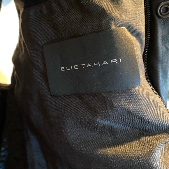 Elie Tahari Men Vest. Faux Leather Trim Goose down size L - Picture 5 of 5